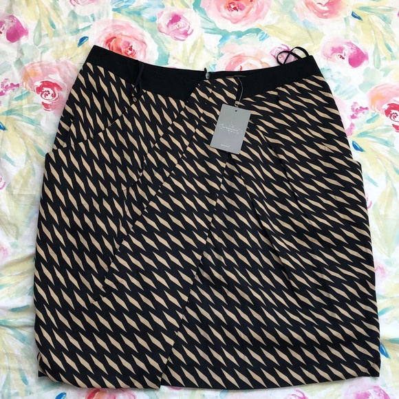 Anthropologie Dresses & Skirts - Fei Anthropologie Abstract Striped Skirt- Size 14